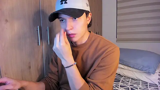 Mastrangelo xxx online show from September 18, 2025, 4:58 am