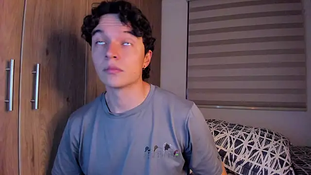 Mastrangelo xxx online show from October 11, 2025, 2:33 am