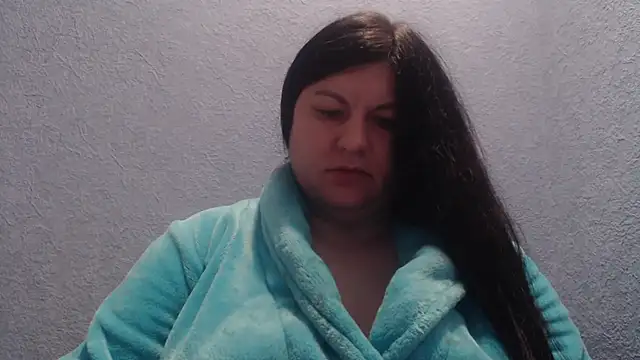 KiraSwee online show from February 3, 2026, 4:56 pm