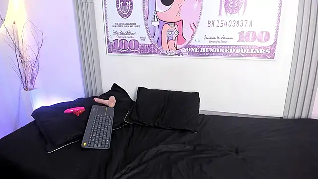 Snapshot of Demy_Ruiz chatting on February 10, 2025, 3:24 am Demy Ruiz online show from February 10, 2025, 3:24 am