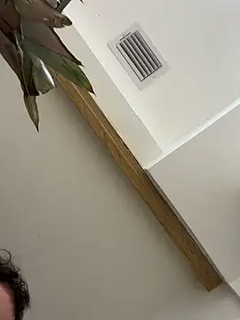 Bicho13132 online show from October 5, 2025, 6:23 am