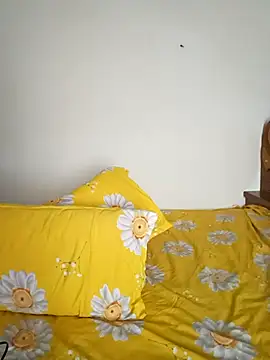 Snapshot of blue-berry07 chatting on November 2, 2025, 7:22 am blue-berry07 online show from November 2, 2025, 7:22 am