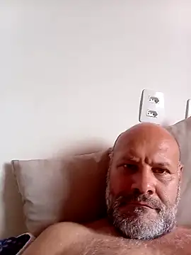 Snapshot of juka156 chatting on February 4, 2026, 5:19 pm juka156 online show from February 4, 2026, 5:19 pm