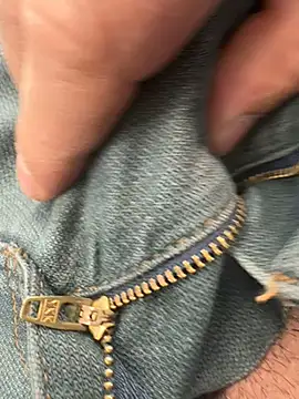 sark0606 online show from February 11, 2025, 9:31 am