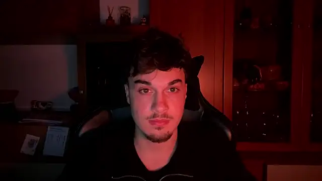 NaplesGuy04 online show from February 27, 2025, 11:15 pm