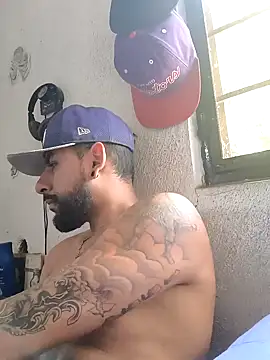 Snapshot of dickman10 chatting on March 18, 2025, 10:37 pm dickman10 online show from March 18, 2025, 10:37 pm