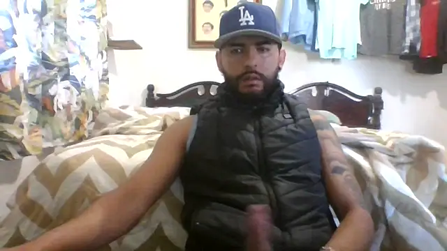 Snapshot of dickman10 chatting on September 15, 2025, 1:55 pm dickman10 online show from September 15, 2025, 1:55 pm