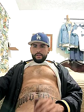 Snapshot of dickman10 chatting on December 2, 2025, 4:51 am dickman10 online show from December 2, 2025, 4:51 am