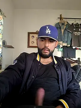 Snapshot of dickman10 chatting on December 16, 2025, 2:22 pm dickman10 online show from December 16, 2025, 2:22 pm