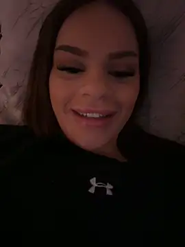 mrsbellanova online show from February 1, 2026, 4:27 pm