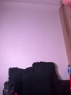 Snapshot of AngelRuby chatting on December 18, 2025, 9:26 am AngelRuby online show from December 18, 2025, 9:26 am