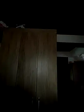 Mineirinho043 online show from September 24, 2025, 9:18 pm