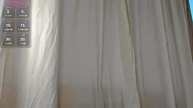 Mimi Webb online show from March 5, 2025, 11:28 am