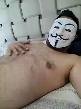 Snapshot of El_inge_oso chatting on February 3, 2025, 5:46 pm El inge oso online show from February 3, 2025, 5:46 pm