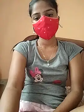 fuungirl38 online show from October 14, 2025, 8:04 am