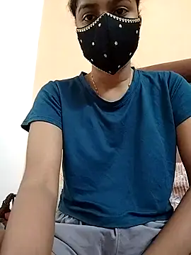 fuungirl38 online show from November 16, 2025, 8:31 am