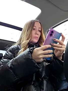 Snapshot of Pussy_Drive03 chatting on October 30, 2025, 4:25 am Pussy Drive03 online show from October 30, 2025, 4:25 am