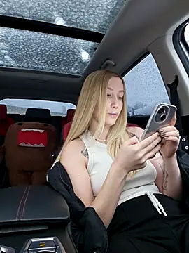 Snapshot of Pussy_Drive03 chatting on November 12, 2025, 2:34 am Pussy Drive03 online show from November 12, 2025, 2:34 am