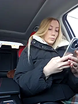 Snapshot of Pussy_Drive03 chatting on November 30, 2025, 5:22 am Pussy Drive03 online show from November 30, 2025, 5:22 am