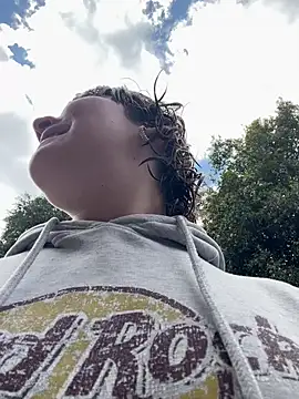 Maggie Geller online show from February 17, 2026, 8:15 pm