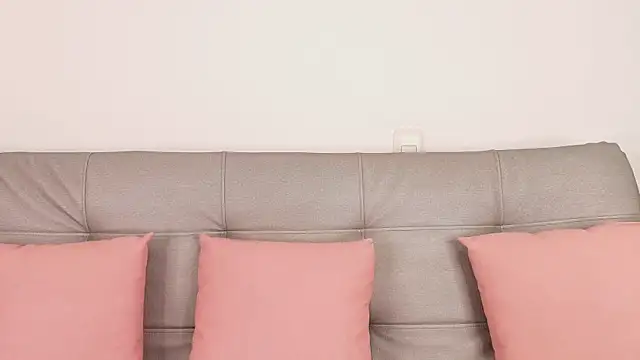 MarianaGiiiL online show from April 10, 2026, 3:12 am