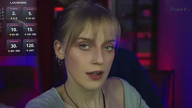 KiraMontoya online show from February 11, 2026, 5:56 am