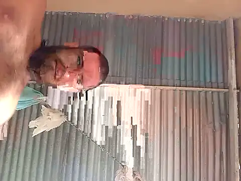 Snapshot of Alfredoloza chatting on August 3, 2026, 12:32 pm Alfredoloza online show from August 3, 2026, 12:32 pm