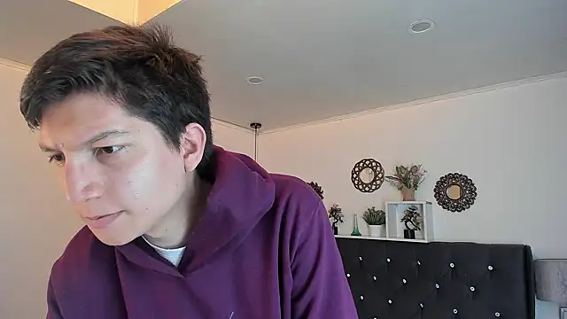 Golden-Boyy online show from October 4, 2025, 3:59 am