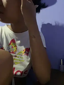 julieta fn online show from March 7, 2026, 5:15 am