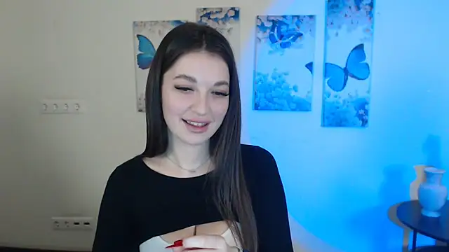 Snapshot of Eva_Eldis chatting on February 3, 2025, 4:52 pm Eva Eldis online show from February 3, 2025, 4:52 pm