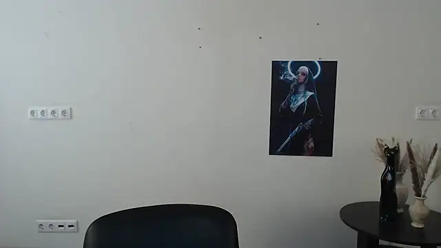 Snapshot of Eva_Eldis chatting on March 18, 2025, 11:30 am Eva Eldis online show from March 18, 2025, 11:30 am