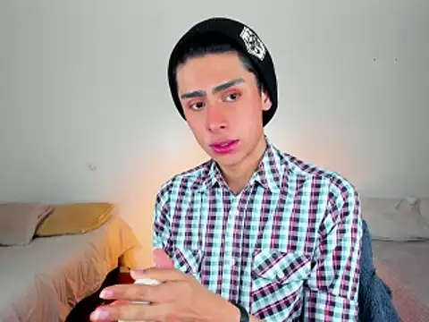 Snapshot of steve__gray chatting on February 20, 2025, 3:19 pm steve  gray online show from February 20, 2025, 3:19 pm