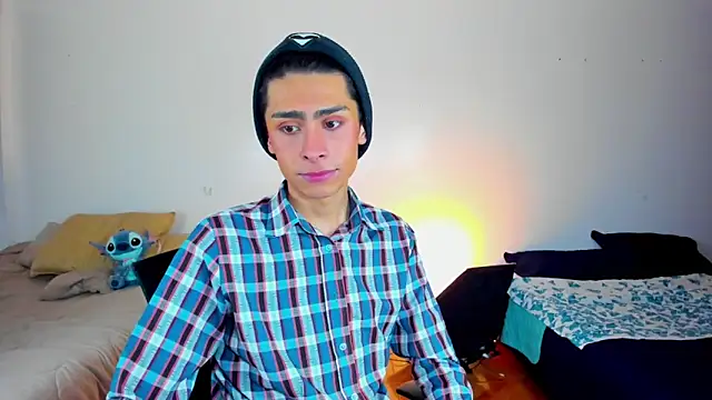 Snapshot of steve__gray chatting on March 14, 2025, 6:50 pm steve  gray online show from March 14, 2025, 6:50 pm