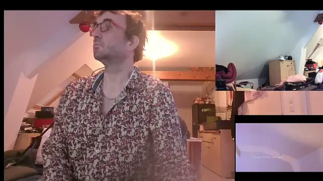 Snapshot of Mastersanges chatting on December 1, 2025, 4:34 pm Mastersanges online show from December 1, 2025, 4:34 pm