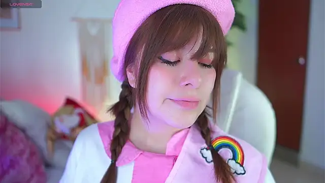 Neekito  online show from November 14, 2025, 7:34 pm