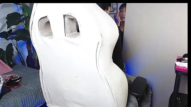 Snapshot of Miaa_Lee7 chatting on October 16, 2025, 8:54 pm Miaa Lee7 online show from October 16, 2025, 8:54 pm