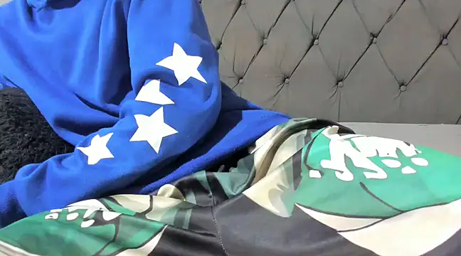 guyeifmaxiro online show from February 20, 2025, 10:48 pm