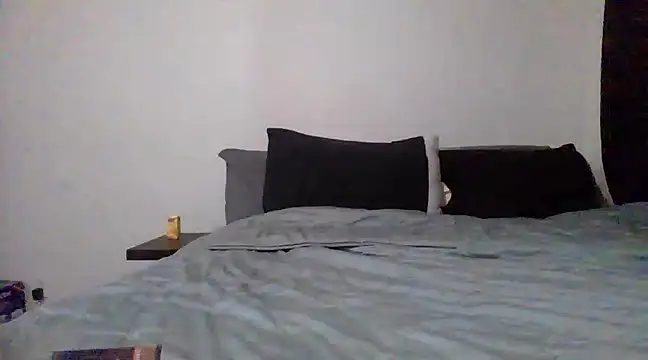 tastylolaaa online show from February 13, 2025, 4:11 am