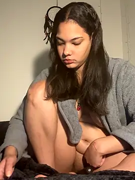 tastylolaaa online show from October 9, 2025, 12:52 am