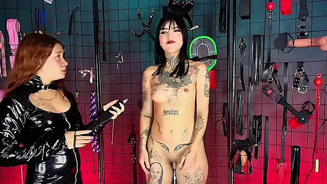 Alice and rose bdsm online show from January 16, 2026, 3:32 am