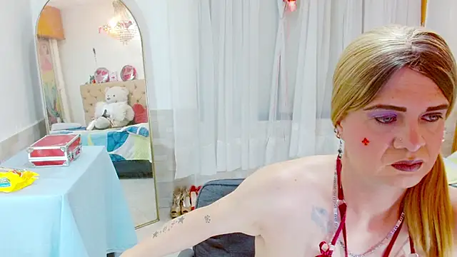 Snapshot of Dolldirtyxxx chatting on June 4, 2026, 5:13 am Dolldirtyxxx online show from June 4, 2026, 5:13 am
