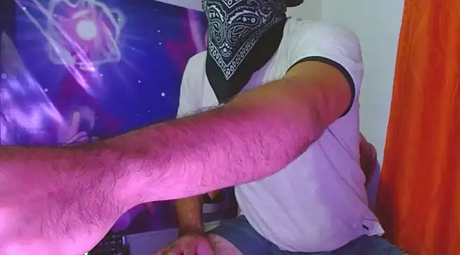 Snapshot of Antoni7_0 chatting on March 12, 2025, 7:06 pm Antoni7 0 online show from March 12, 2025, 7:06 pm