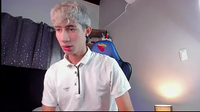 NovaaWheler online show from January 14, 2026, 1:06 pm