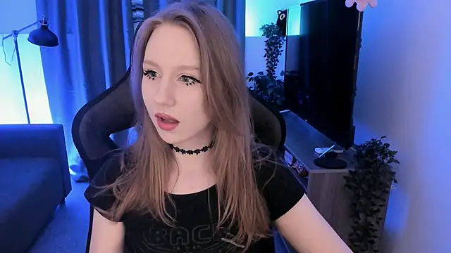 Snapshot of DariaTate chatting on March 15, 2026, 10:43 am DariaTate online show from March 15, 2026, 10:43 am