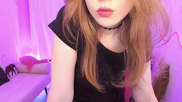 Snapshot of DariaTate chatting on March 25, 2026, 11:05 am DariaTate online show from March 25, 2026, 11:05 am