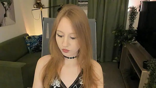 Snapshot of DariaTate chatting on July 15, 2026, 1:16 pm DariaTate online show from July 15, 2026, 1:16 pm