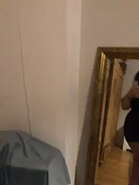 Snapshot of LunaSoleil9 chatting on February 9, 2025, 4:29 pm LunaSoleil9 online show from February 9, 2025, 4:29 pm