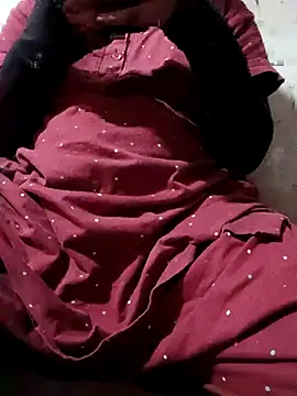 Snapshot of imforyou chatting on December 1, 2025, 6:35 pm imforyou online show from December 1, 2025, 6:35 pm