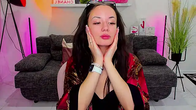 Suga babe online show from March 17, 2025, 9:44 am