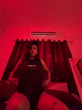kissmebishh online show from May 23, 2026, 9:13 am